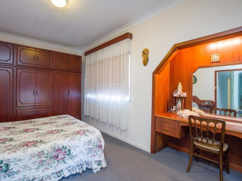 1 Nash Street, Glen Iris WA 6230