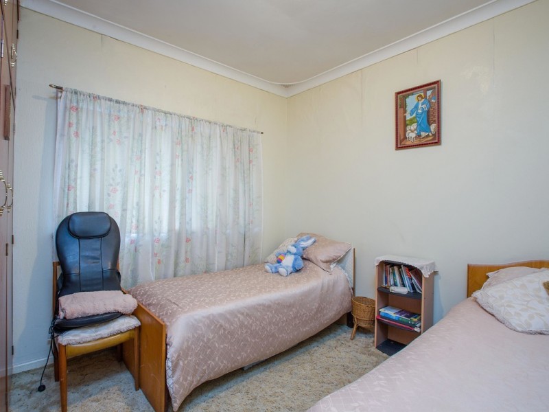 1 Nash Street, Glen Iris WA 6230