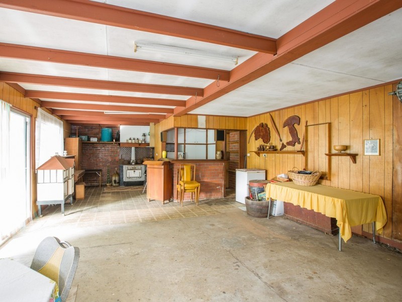 1 Nash Street, Glen Iris WA 6230