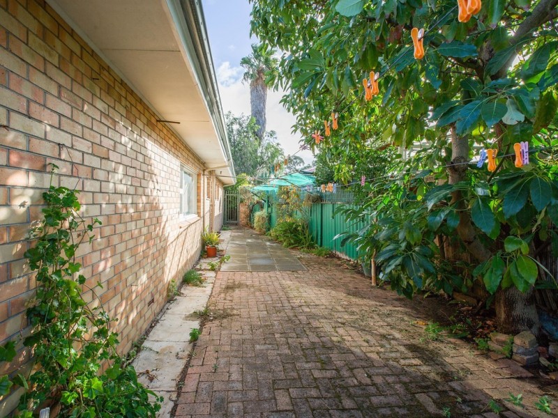 1 Nash Street, Glen Iris WA 6230