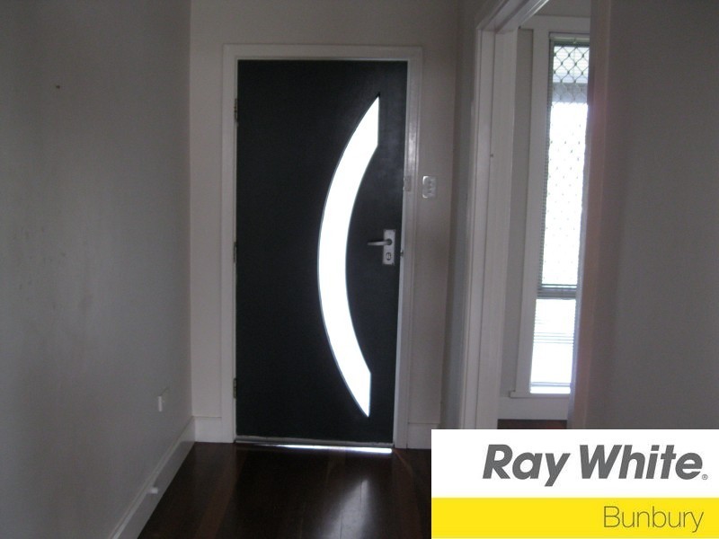 20A Halsey Street, Bunbury WA 6230