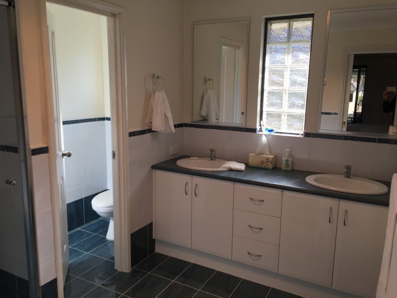 4 Fairhill Road, Australind WA 6233