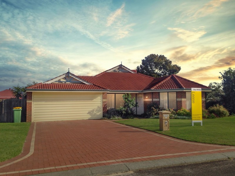 31 Macquarie Drive, Australind WA 6233