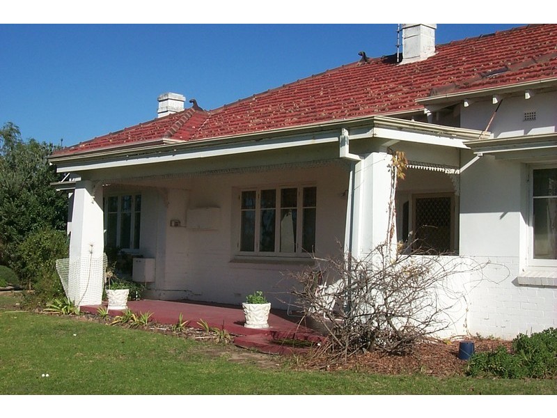 38 Parkfield Street, Bunbury WA 6230