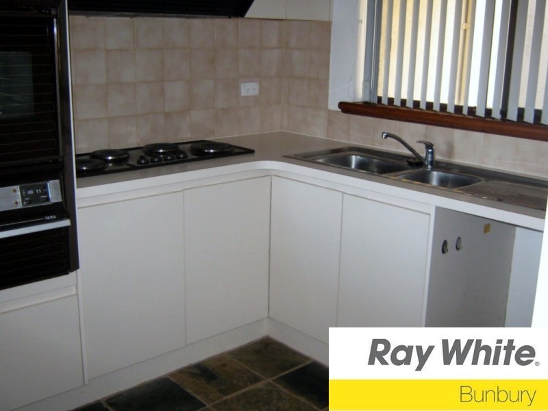 22/13 Upper Esplanade, Bunbury WA 6230