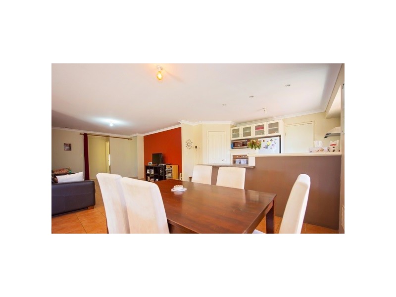 16 Batman Way, Dalyellup WA 6230