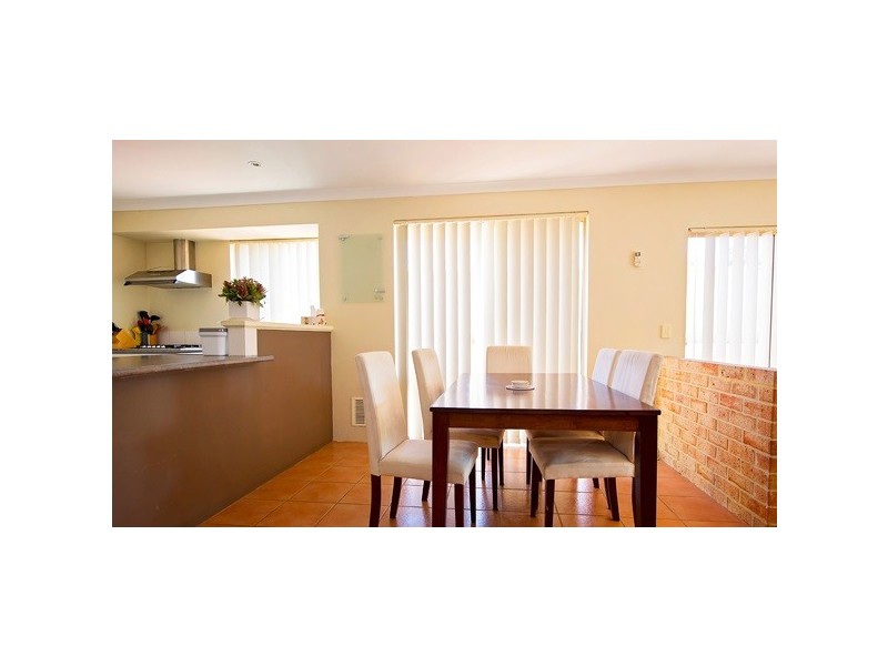 16 Batman Way, Dalyellup WA 6230