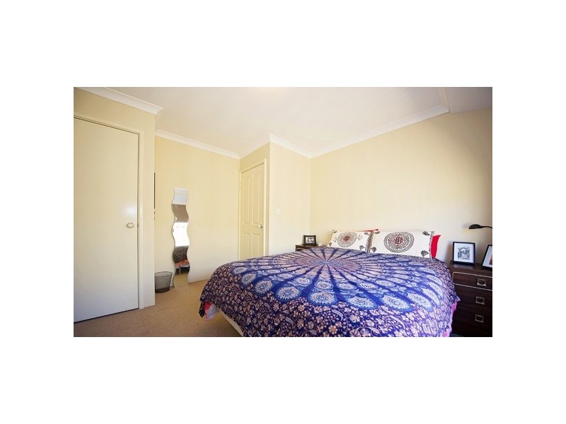 16 Batman Way, Dalyellup WA 6230