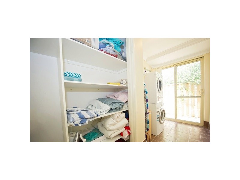 16 Batman Way, Dalyellup WA 6230