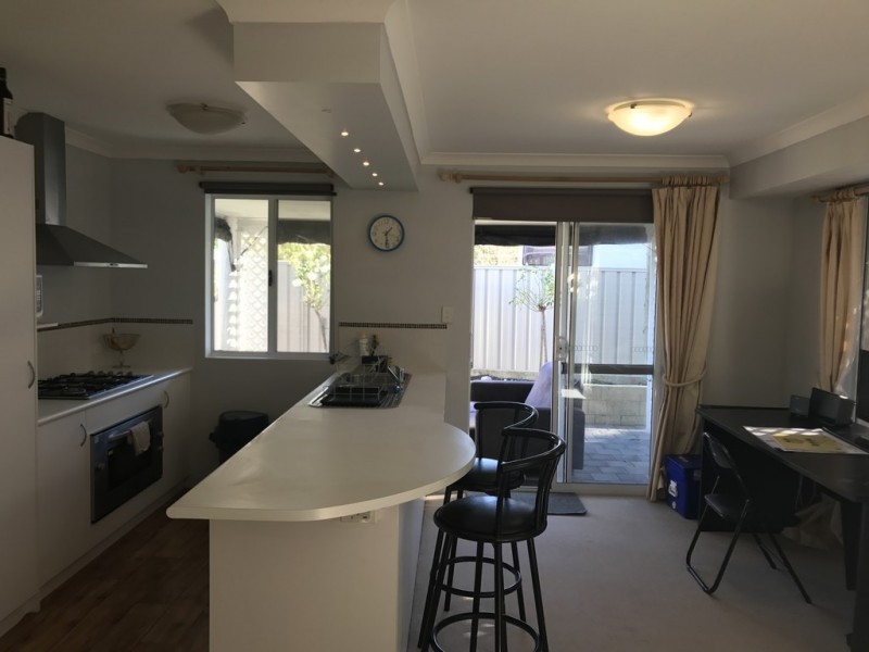 26 Dixon Street, Carey Park WA 6230