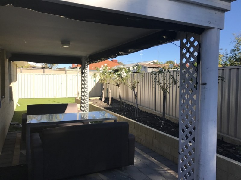 26 Dixon Street, Carey Park WA 6230