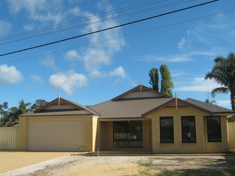 4 Brett Place, Dardanup WA 6236