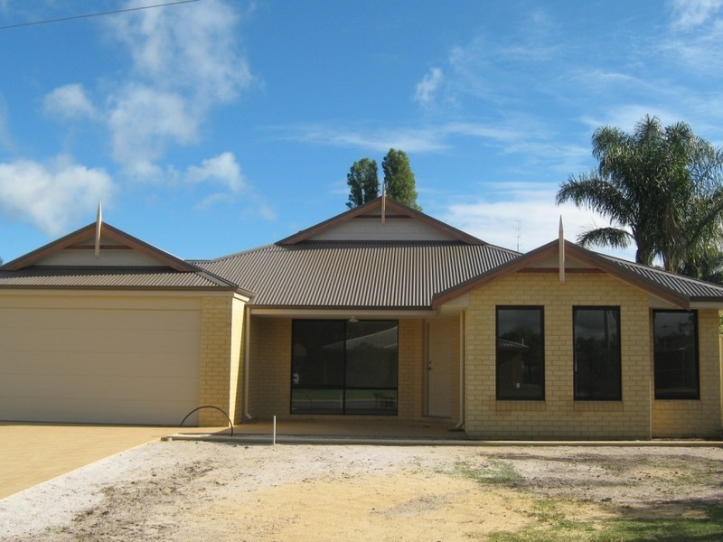 4 Brett Place, Dardanup WA 6236