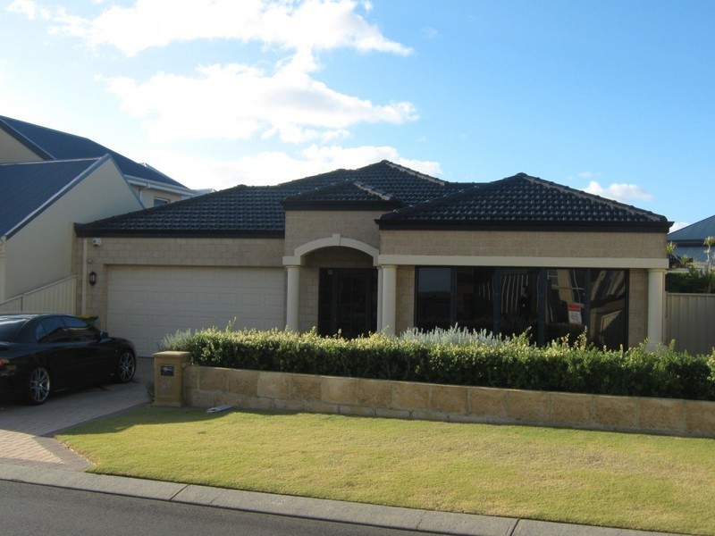 28 Samuel Wright Street, Bunbury WA 6230