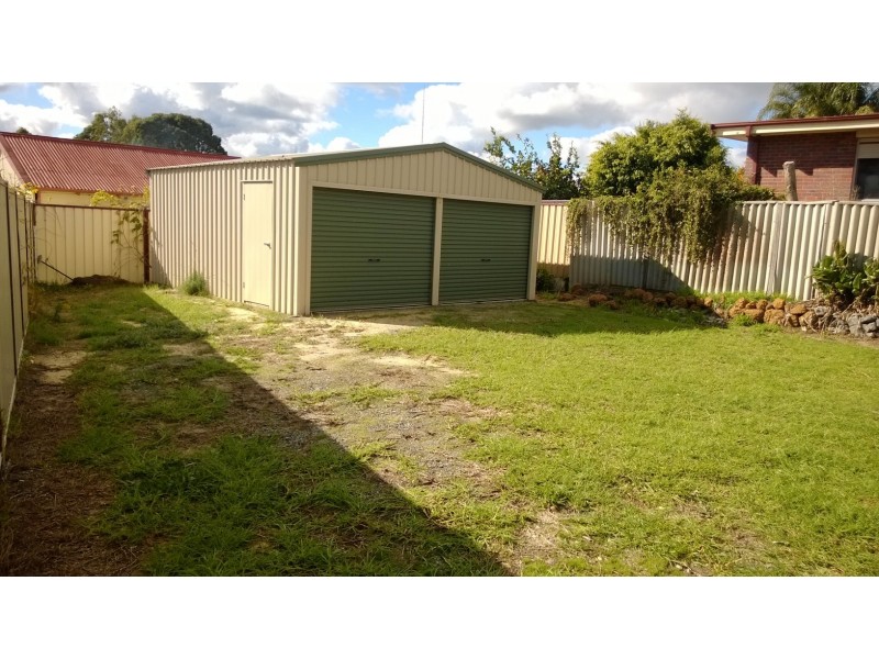 12 Uduc Rd, Harvey WA 6220