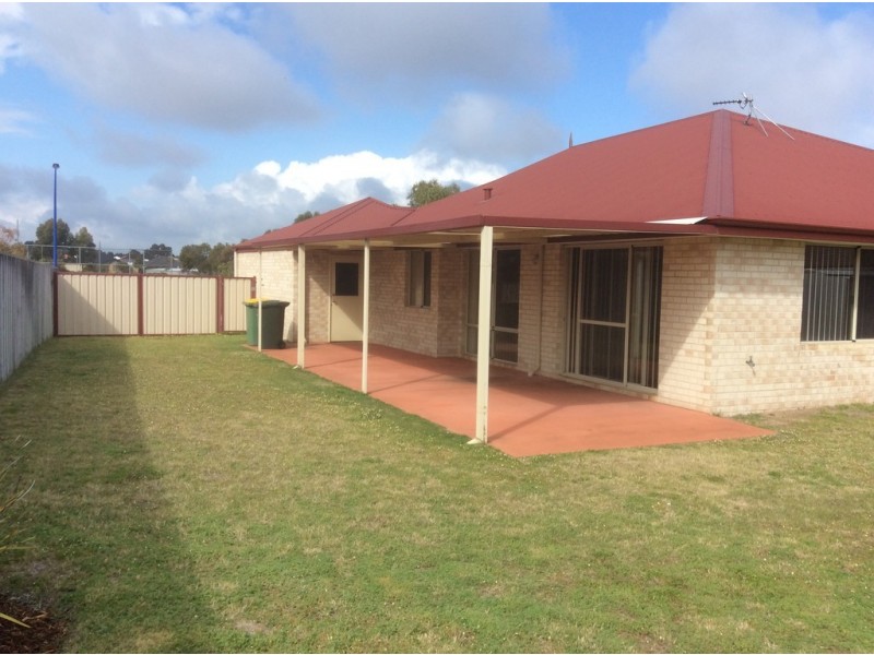 109 Braidwood Drive, Australind WA 6233