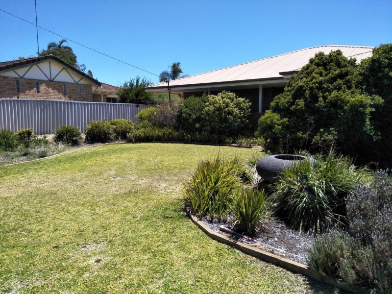 4 Coote Place, Usher WA 6230