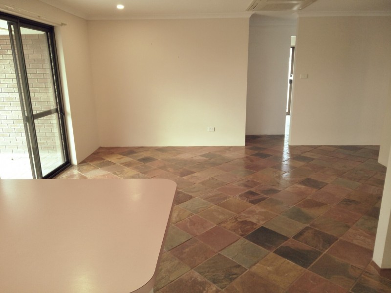 4 Coote Place, Usher WA 6230