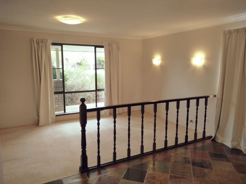 4 Coote Place, Usher WA 6230