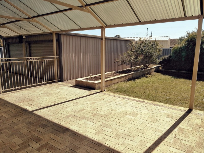 4 Coote Place, Usher WA 6230