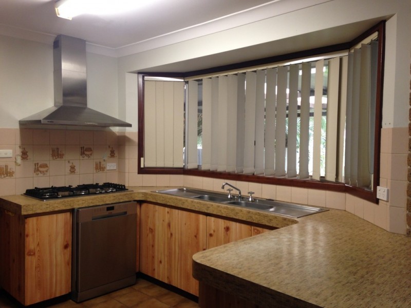 15 Armanta Drive, Carey Park WA 6230