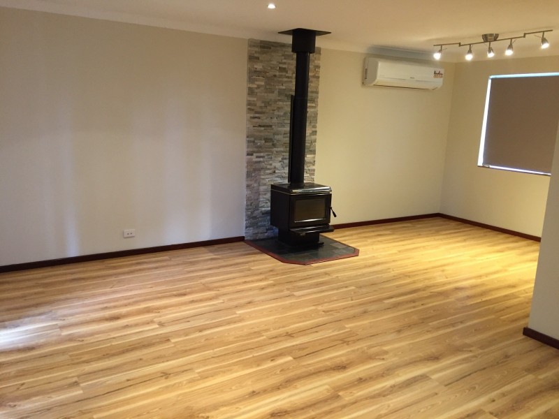 4 Bramble Grove, Carey Park WA 6230