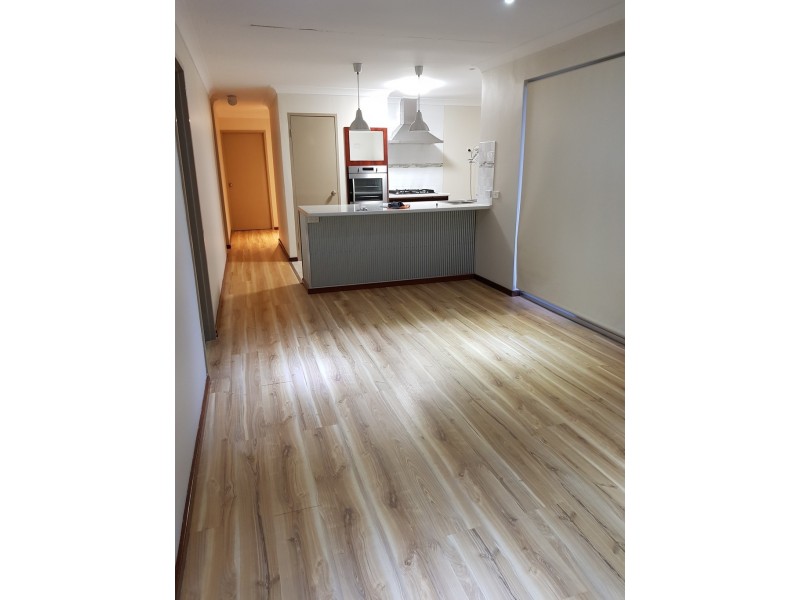 4 Bramble Grove, Carey Park WA 6230