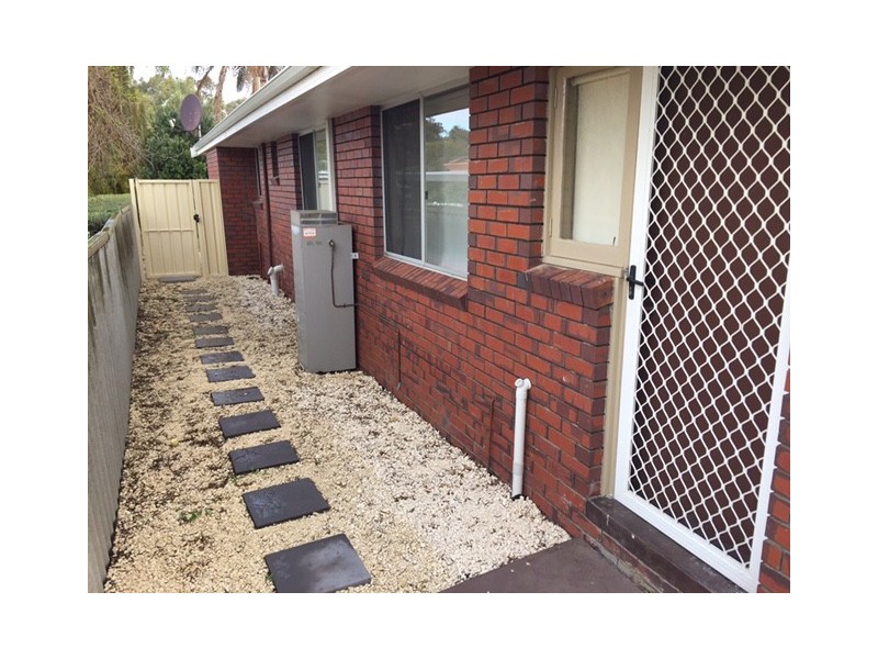 4 Bramble Grove, Carey Park WA 6230