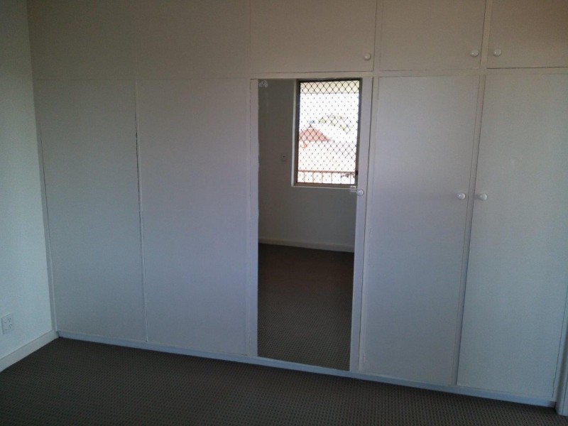 4/8 Wellington, Bunbury WA 6230