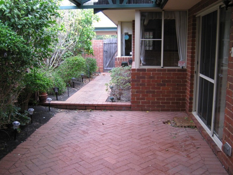 30 Peppermint Way, Eaton WA 6232