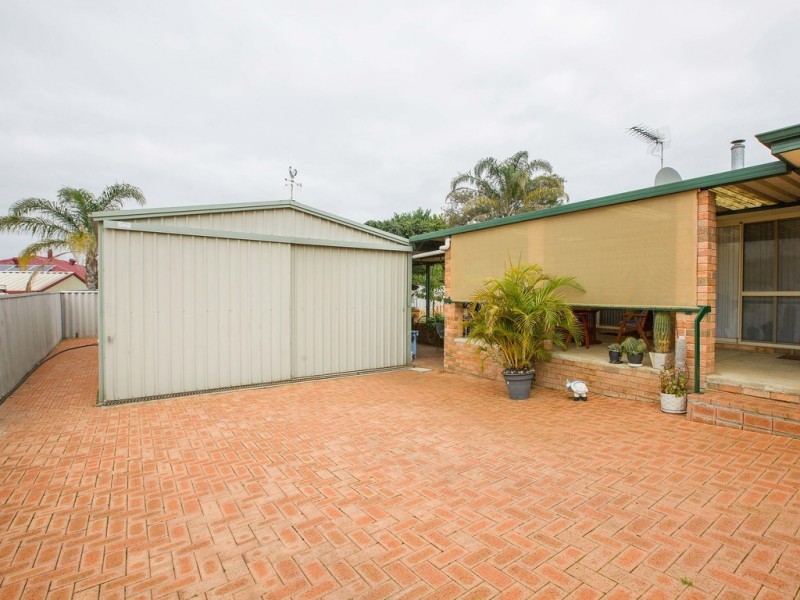 10 Hibiscus Court, Eaton WA 6232
