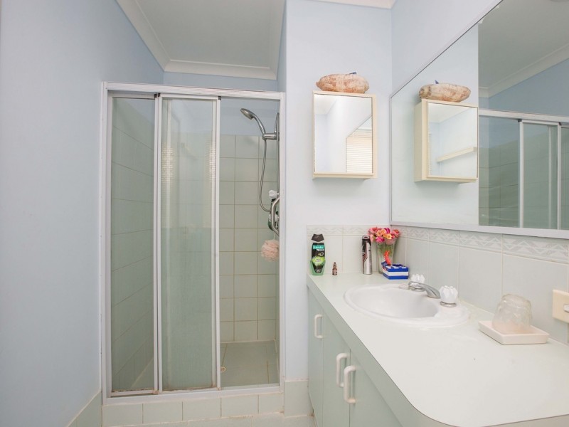 10 Hibiscus Court, Eaton WA 6232