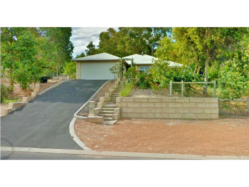 59 Winthrop Avenue, College Grove WA 6230