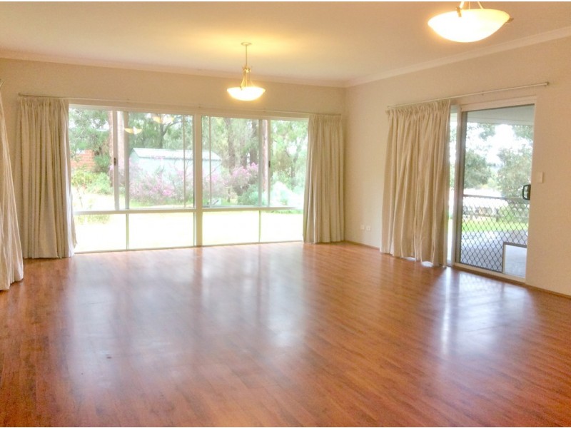 59 Winthrop Avenue, College Grove WA 6230