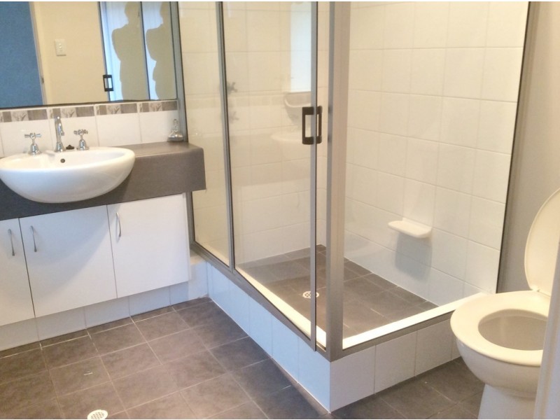 59 Winthrop Avenue, College Grove WA 6230