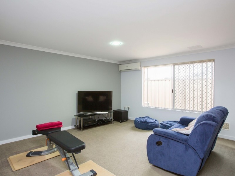 14/21 Pearce Road, Australind WA 6233