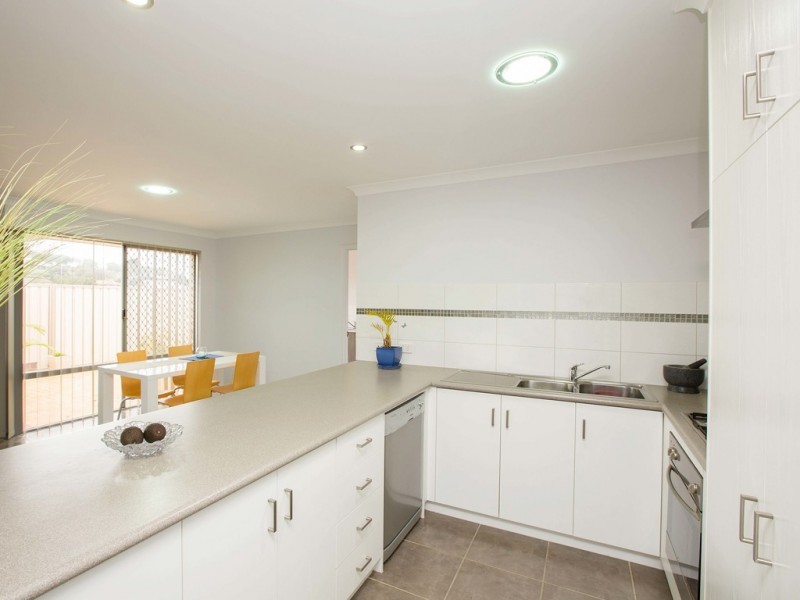 14/21 Pearce Road, Australind WA 6233