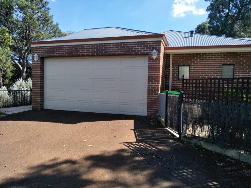 67 Winthrop Avenue, College Grove WA 6230