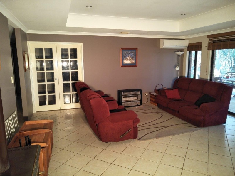 67 Winthrop Avenue, College Grove WA 6230