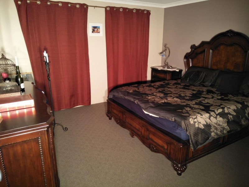 67 Winthrop Avenue, College Grove WA 6230