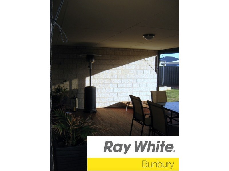 96 Macquarie Drive, Australind WA 6233