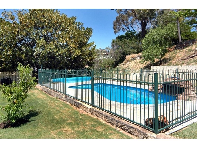 16 Picton Crescent, Bunbury WA 6230