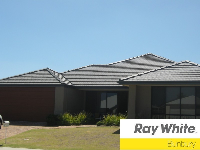 115 Hornibrook Road, Dalyellup WA 6230
