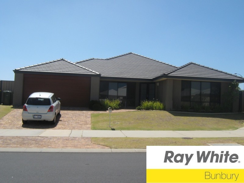 115 Hornibrook Road, Dalyellup WA 6230