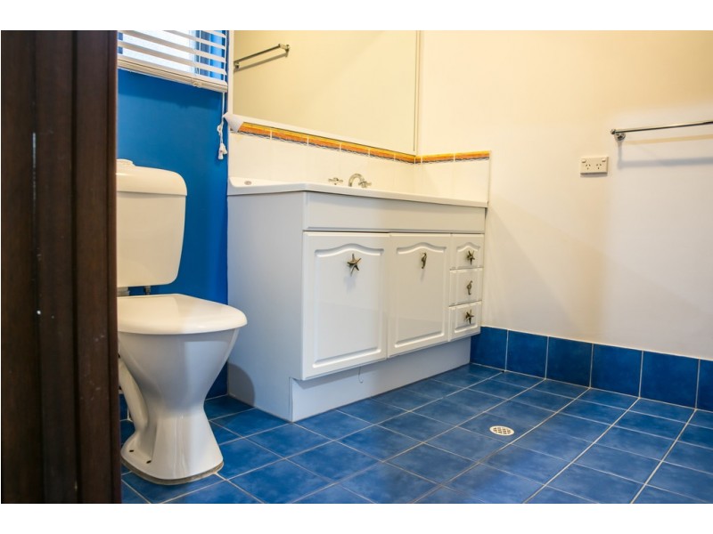 268 Ocean Drive, Withers WA 6230