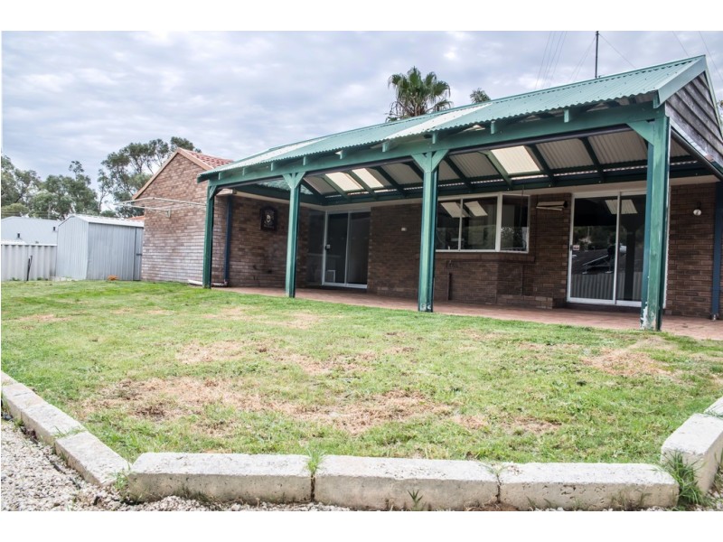 268 Ocean Drive, Withers WA 6230