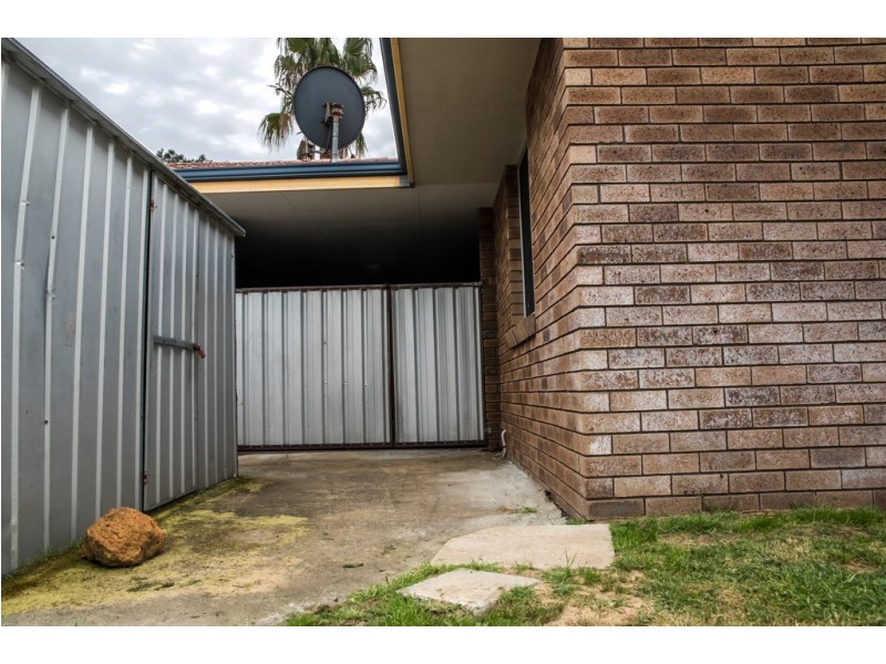 268 Ocean Drive, Withers WA 6230