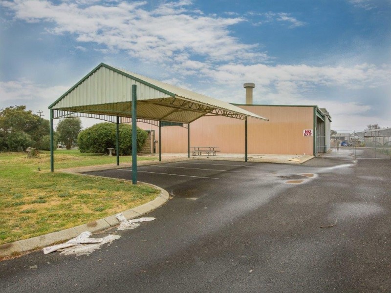 29 Halifax Drive, Davenport WA 6230