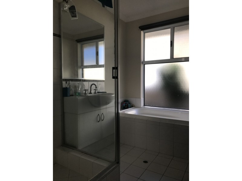 26 Dixon Street, Carey Park WA 6230