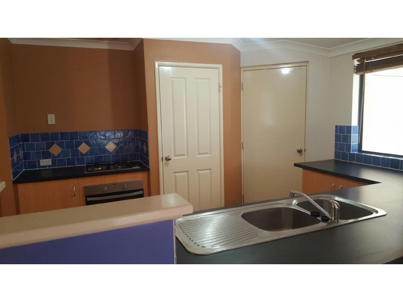 4/68 Minninup Road, South Bunbury WA 6230